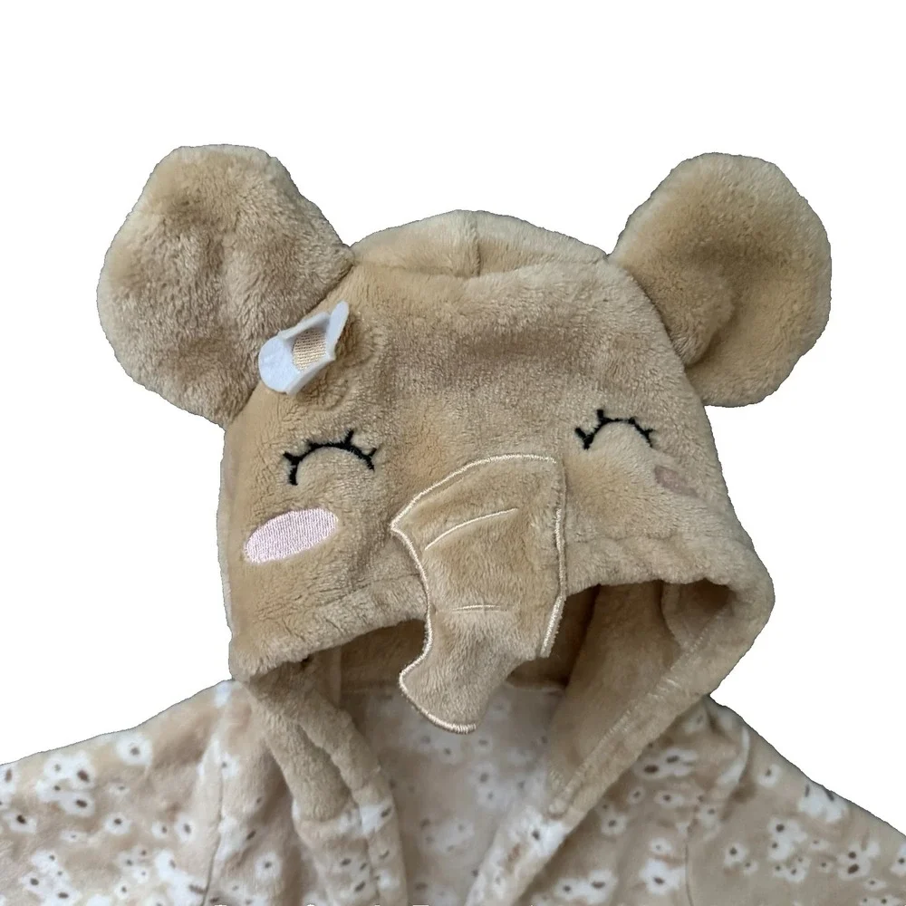 NWOT Elephant Ultra Soft Baby Bath Robe Size 0-6 Months‎ Tan